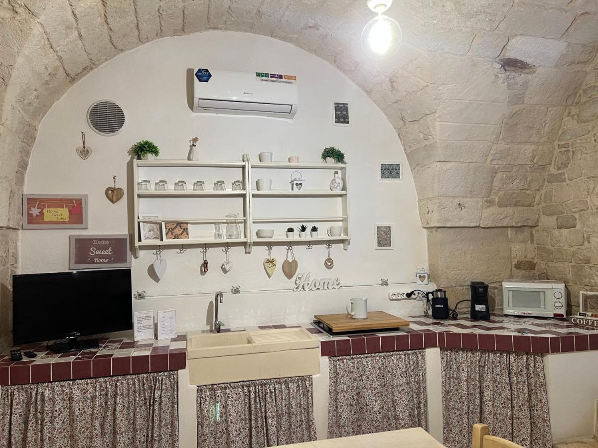 Dimora Martina Acomodação com café da manhã Loseto Exterior foto